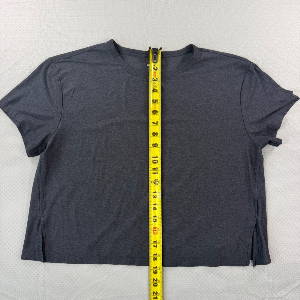 Old Navy Active Womens Medium Charcoal Gray CloudMotion Go-Dry Short Sleeve Top - Picture 2 of 7